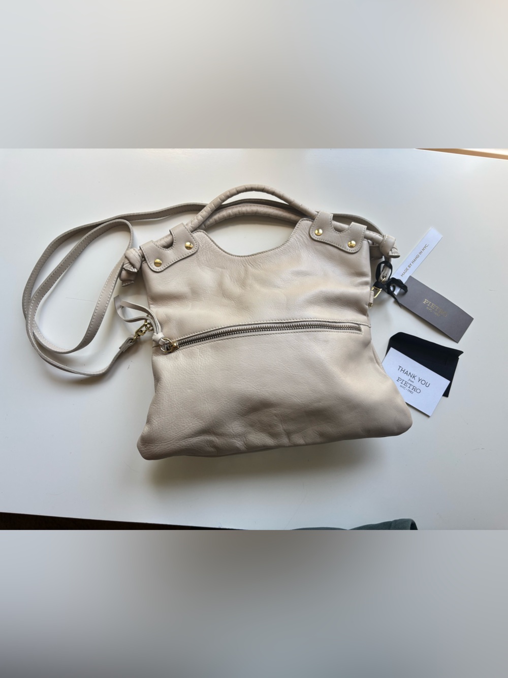 PIETRO NYC LIGHT TAN LEATHER BAG WITH SHOULDER STRAP NWT